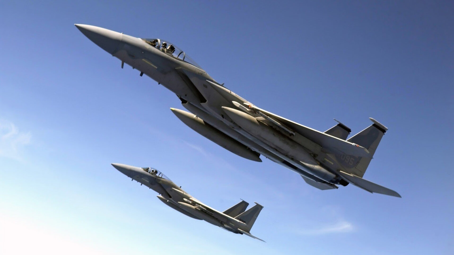 女篮国家队强化防守协同提升团队防守能力，女子篮球防守视频